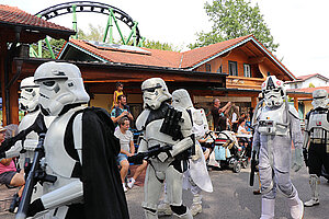 Stormtrooper vor Kiosk Freischütz