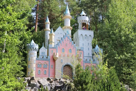 Schloss mit König Ludwig II.